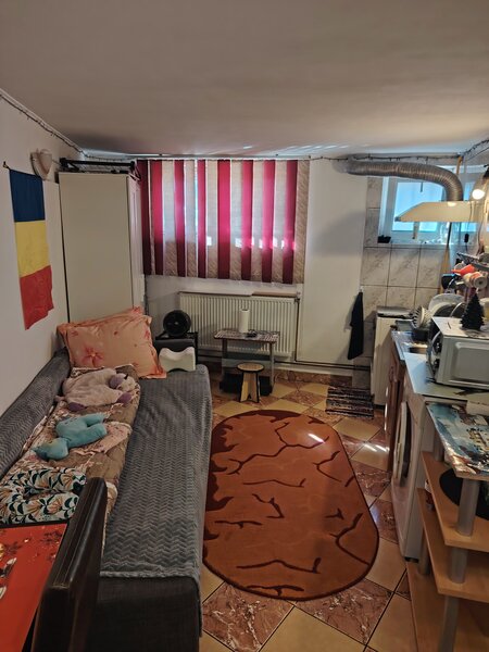 Piata Victoriei- McDonald's Buzesti