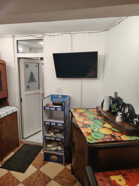 Piata Victoriei- McDonald's Buzesti